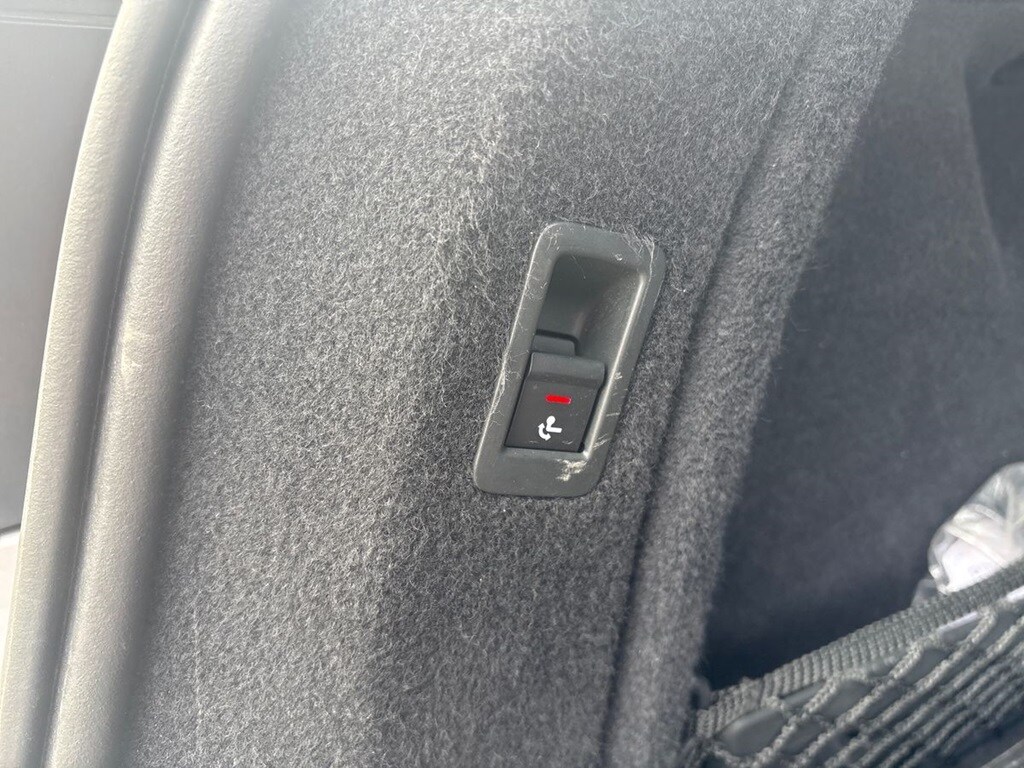 Bild som visar&nbsp;Audi A4 allroad quattro&nbsp;A4 allroad quattro 40 TDI Proline 204 hk S tronic - för mer information kontakta din Audi Partner