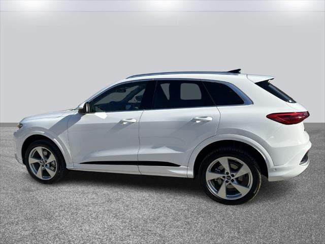 2025 Audi Q5 Premium Plus - Photo 6