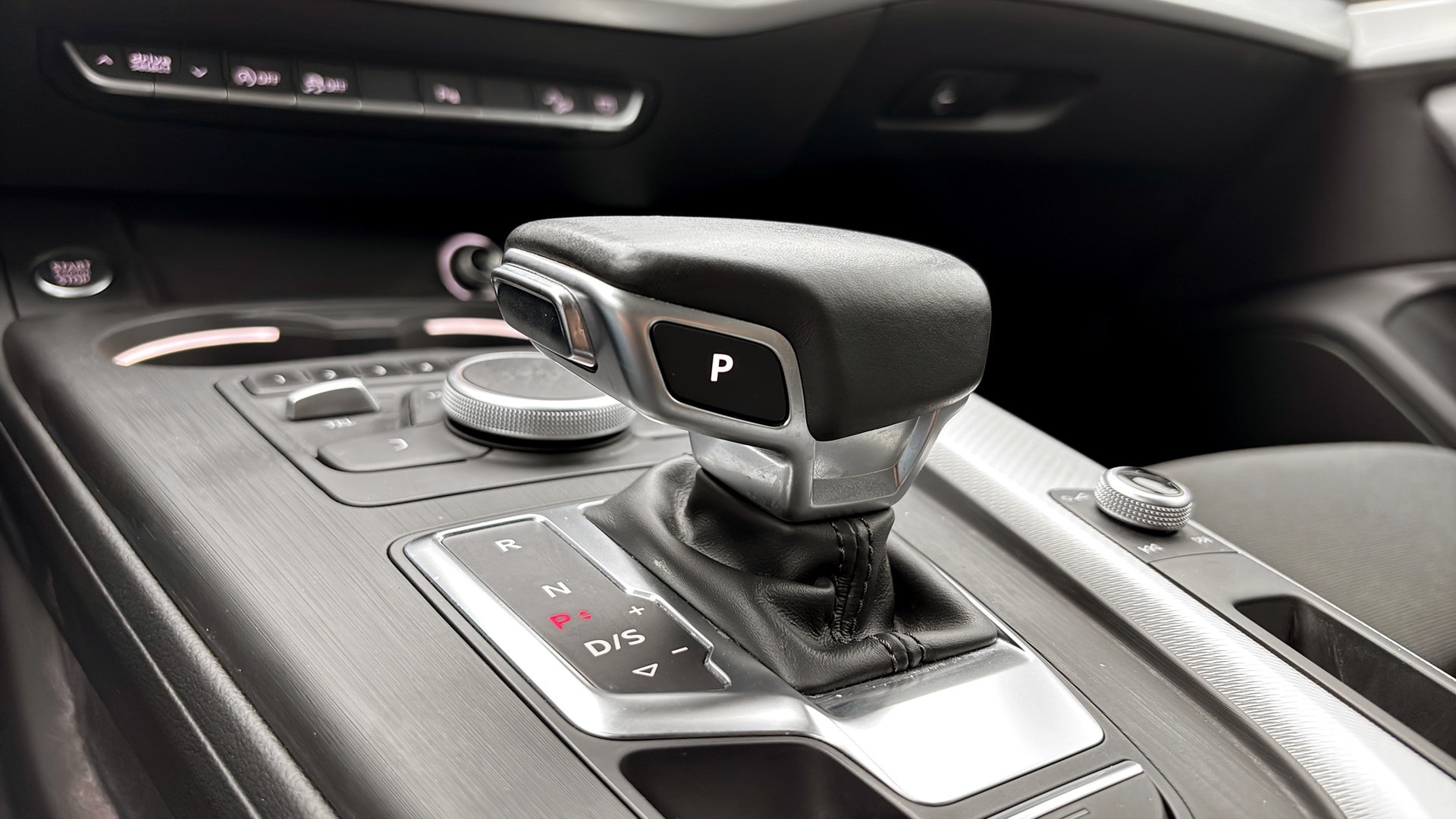 Bild som visar Audi A4 allroad quattro A4 allroad 2.0 TDI quattro 190 hk S tronic - för mer information kontakta din Audi Partner