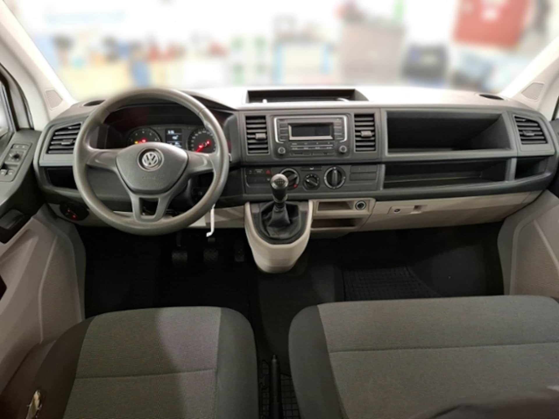 Volkswagen T6 Transporter Kombi kurzer Radstand