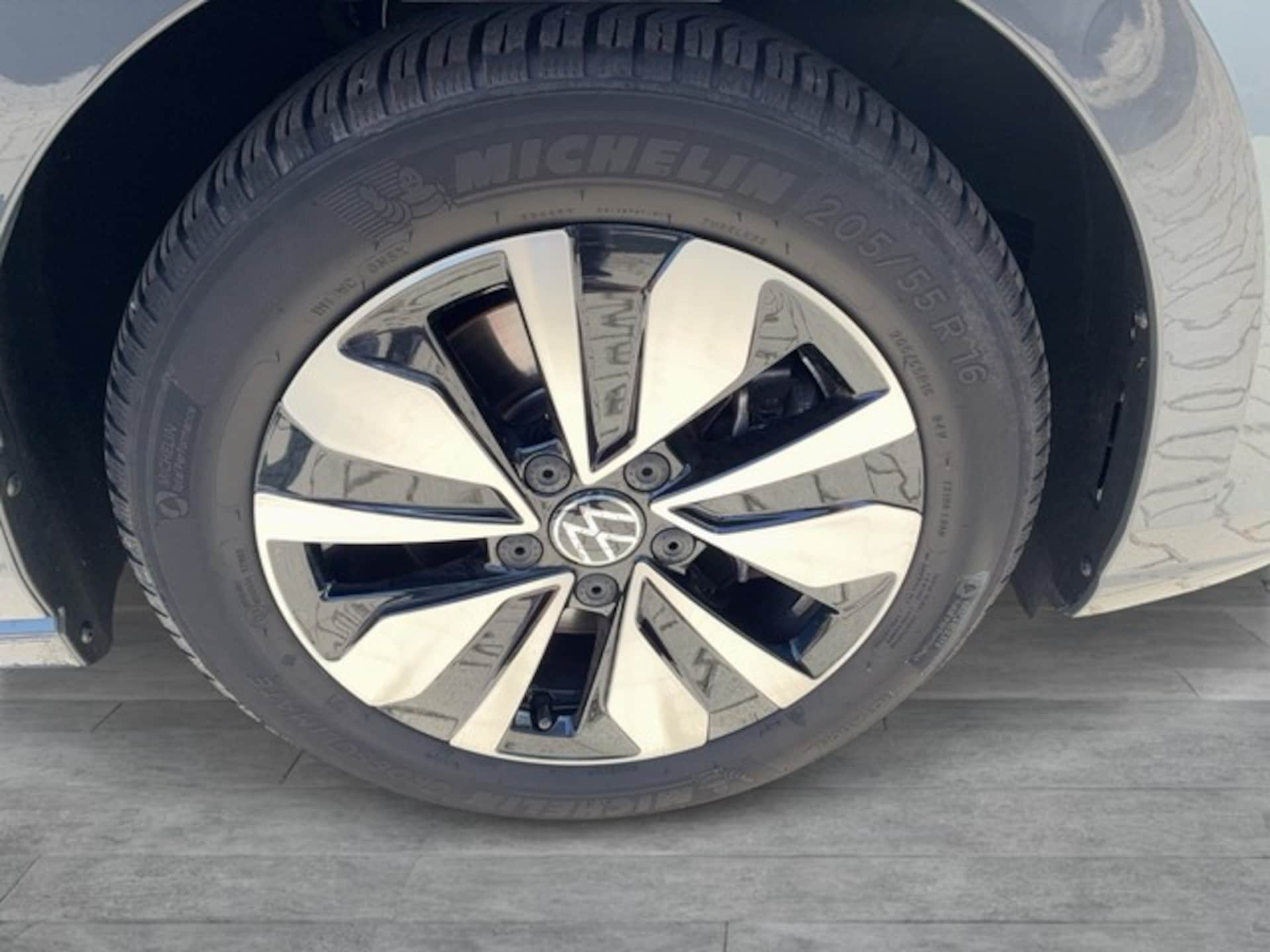 Volkswagen Golf Variant Goal