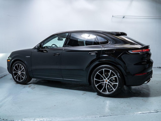 2026 Porsche Cayenne E-Hybrid Coupe