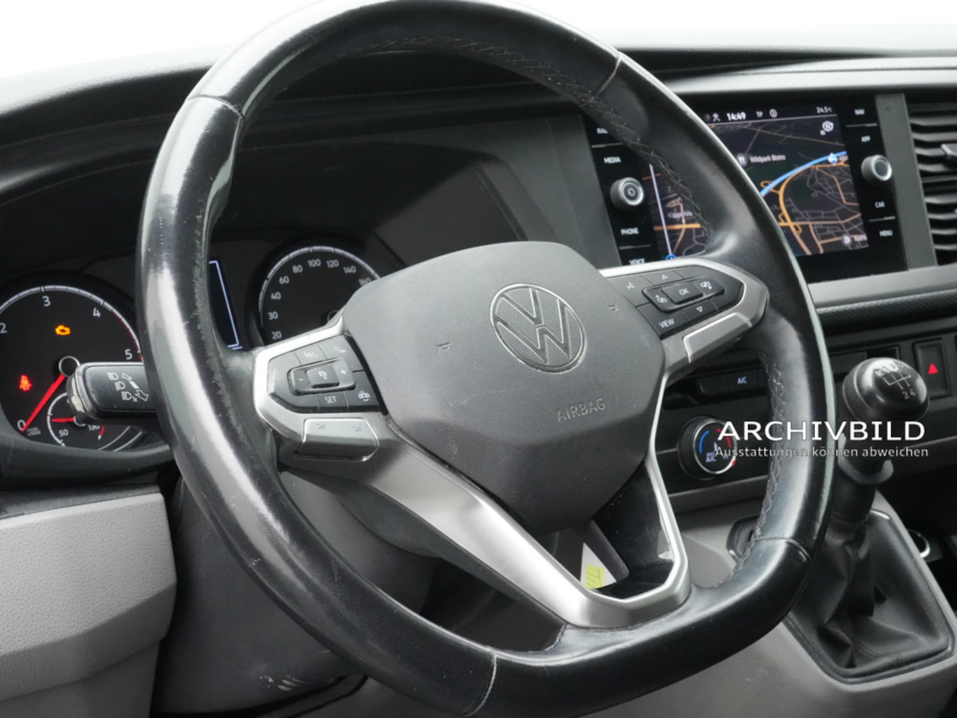 Volkswagen T6.1 Transporter Kasten langer Radstand