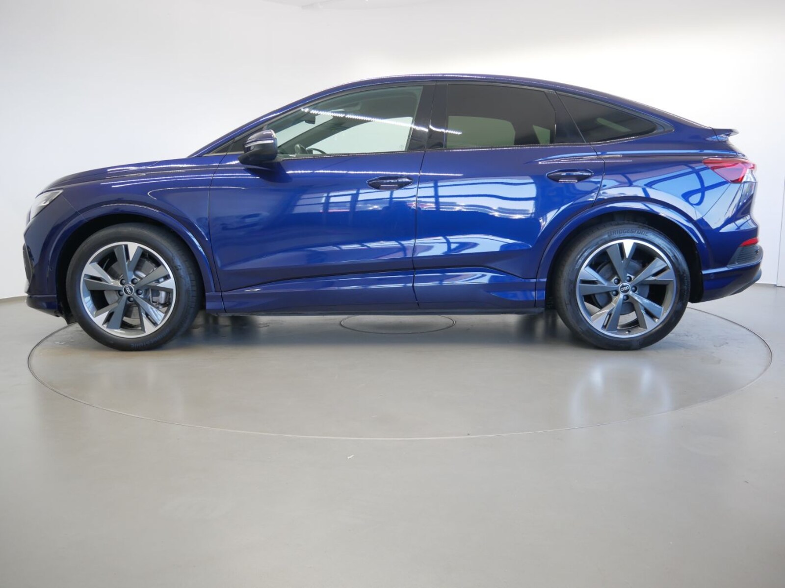 Audi Q4 Sportback e-tron – Bild 4