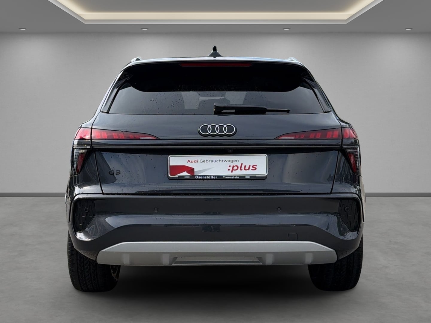 Bild über Audi Q3 SUV TFSI 110 kW S tronic - für weitere Informationen kontaktieren Sie den Audi Partner