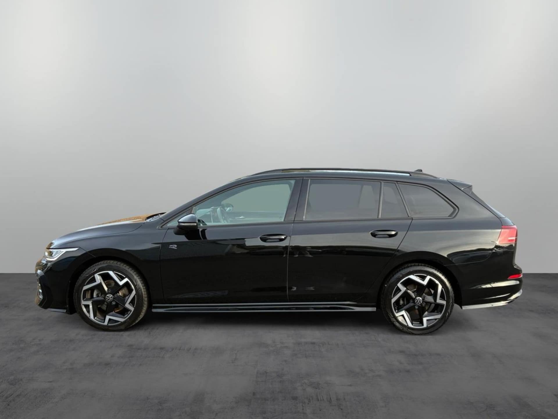 Volkswagen Golf Variant R-Line