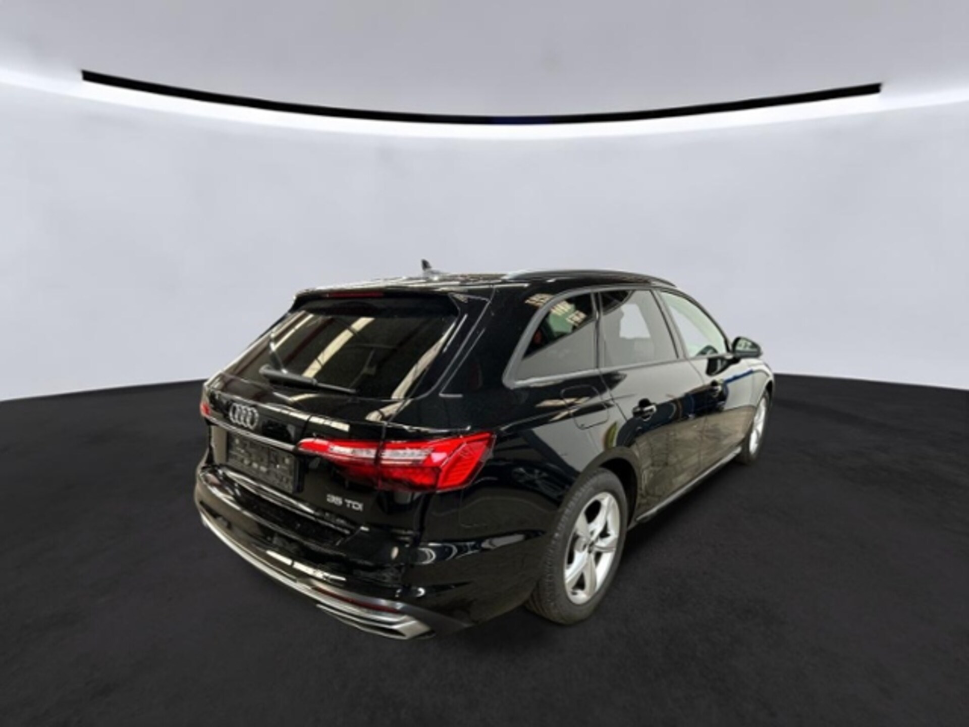 Audi A4 Avant Advanced