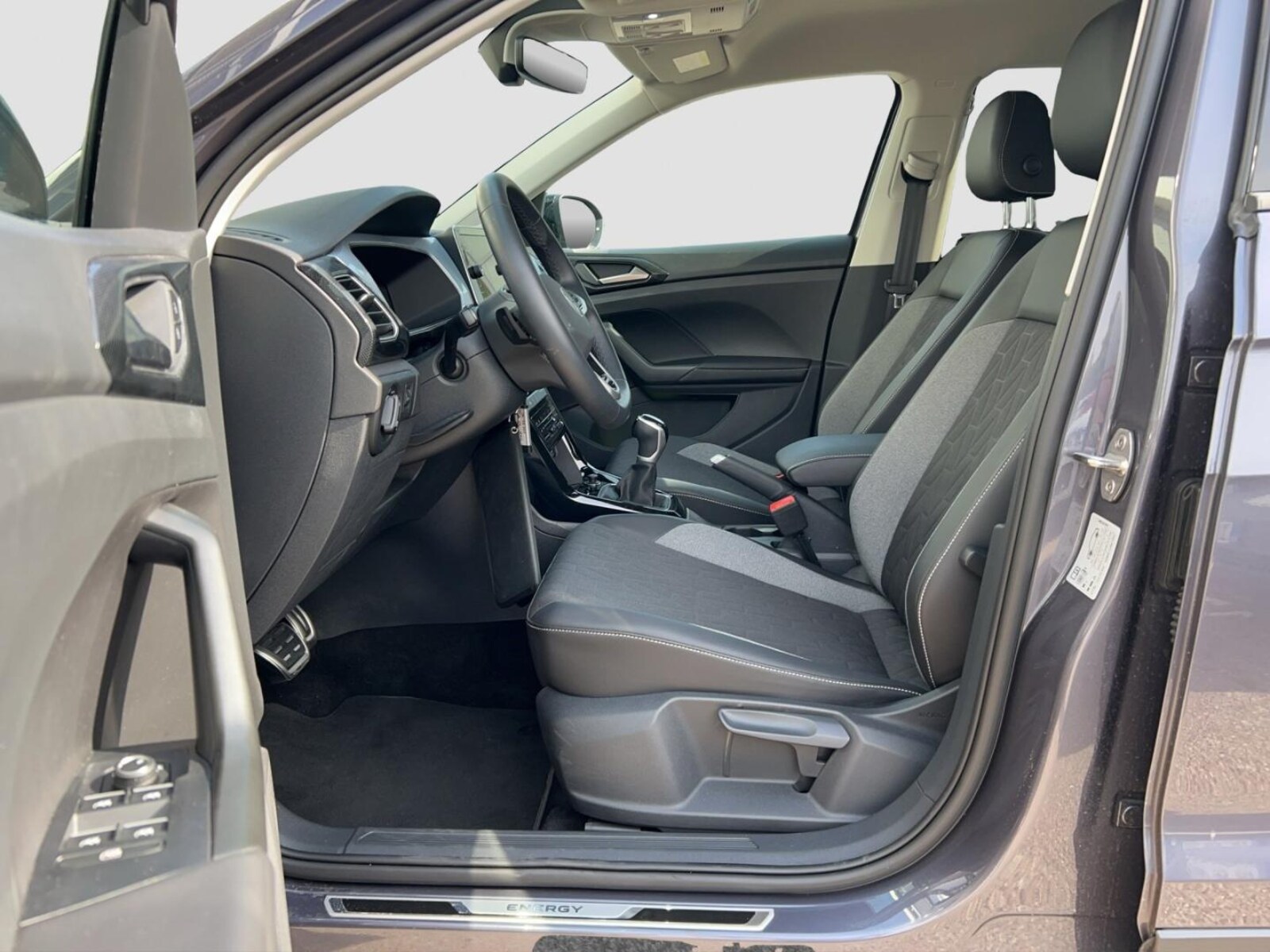 Volkswagen T-Cross – Bild 13