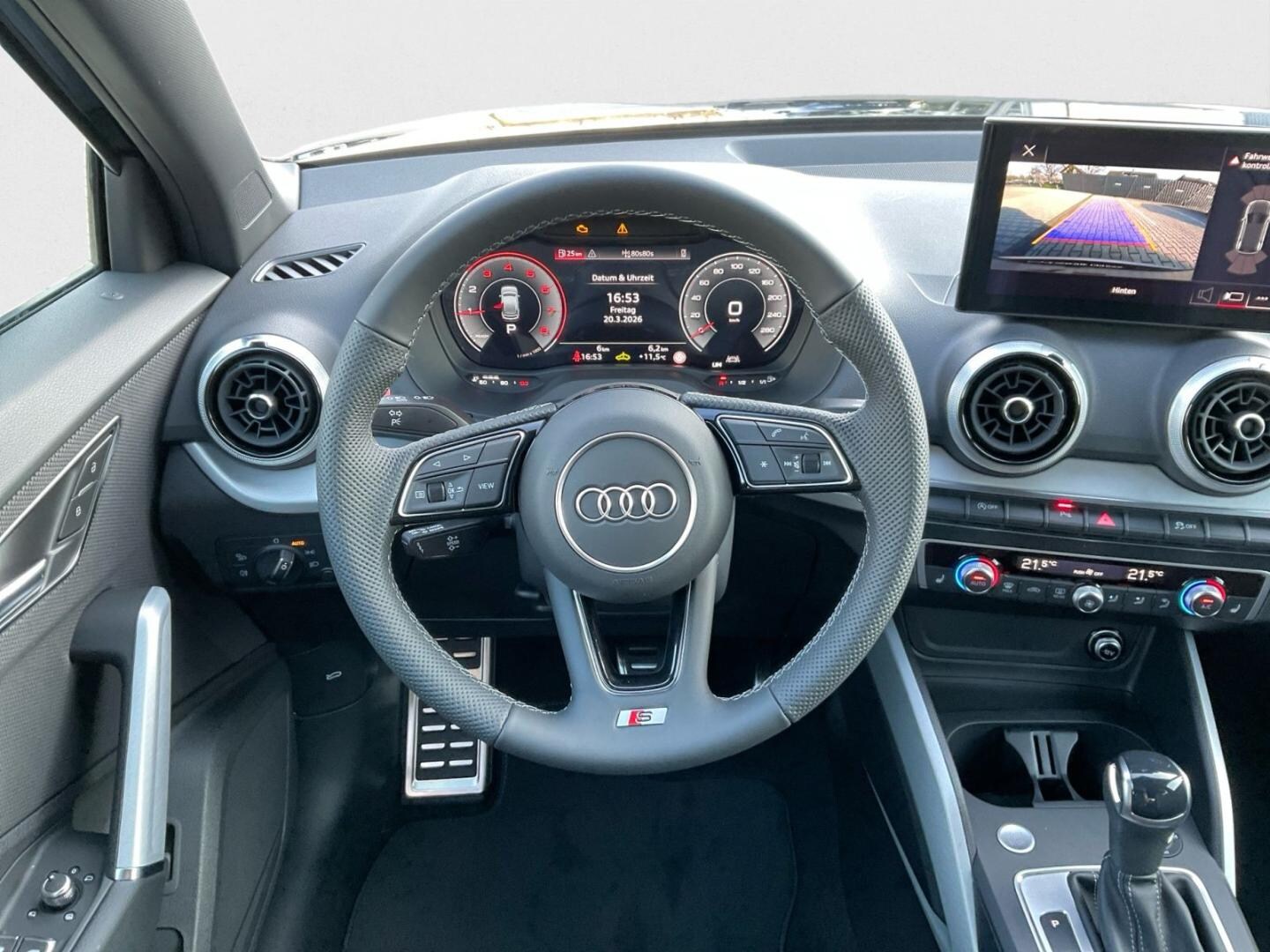 Bild über Audi Q2 S line 35 TFSI S tronic - für weitere Informationen kontaktieren Sie den Audi Partner