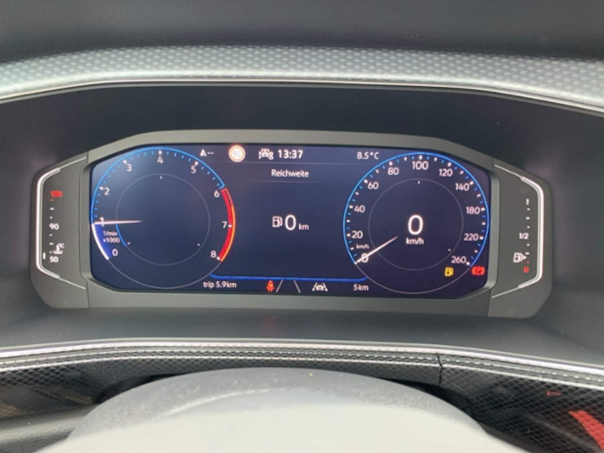 Volkswagen T-Cross Life