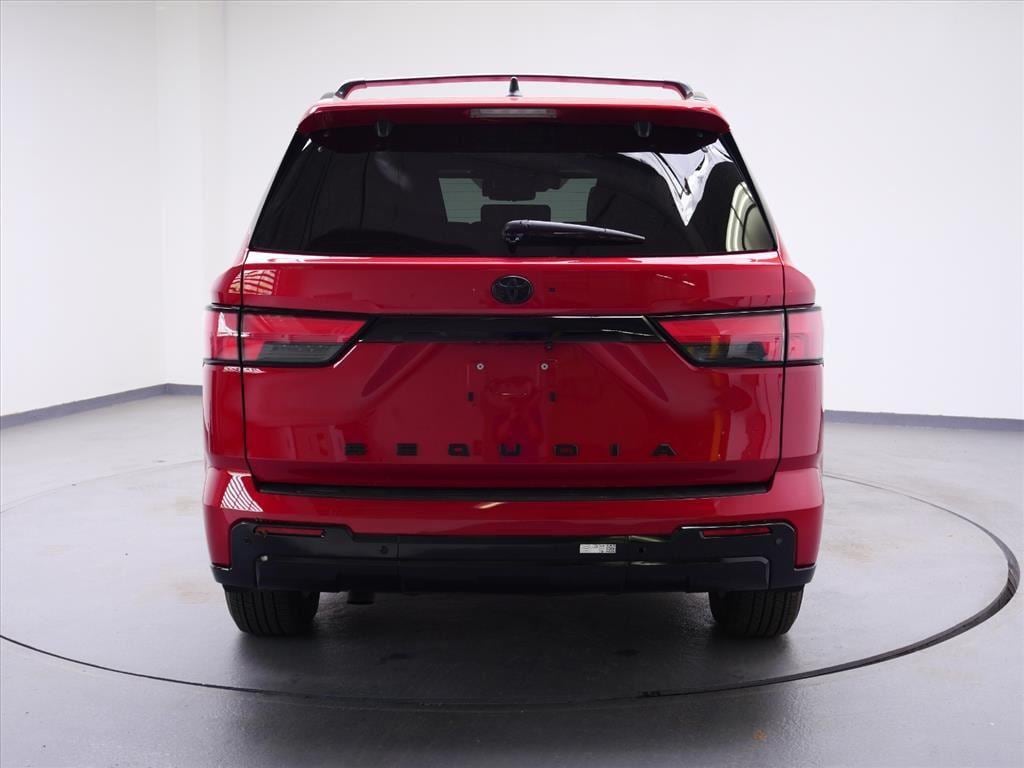 2024 Toyota Sequoia Platinum - Photo 7