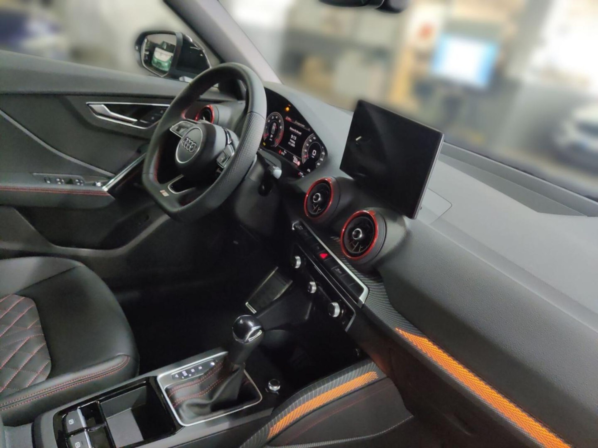 Audi Q2 S line