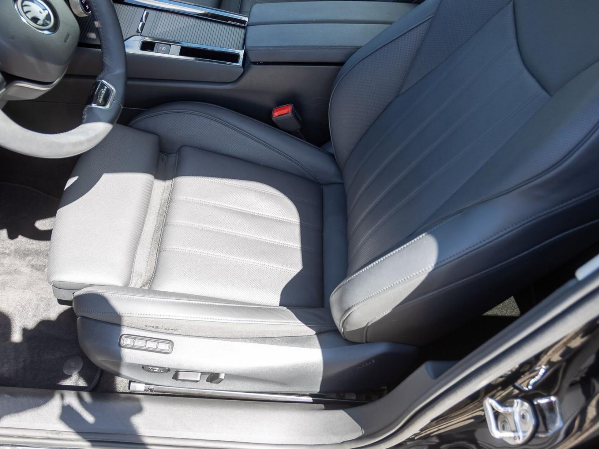 Skoda Superb Combi Laurin & Klement