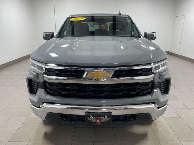 2024 Chevrolet Silverado