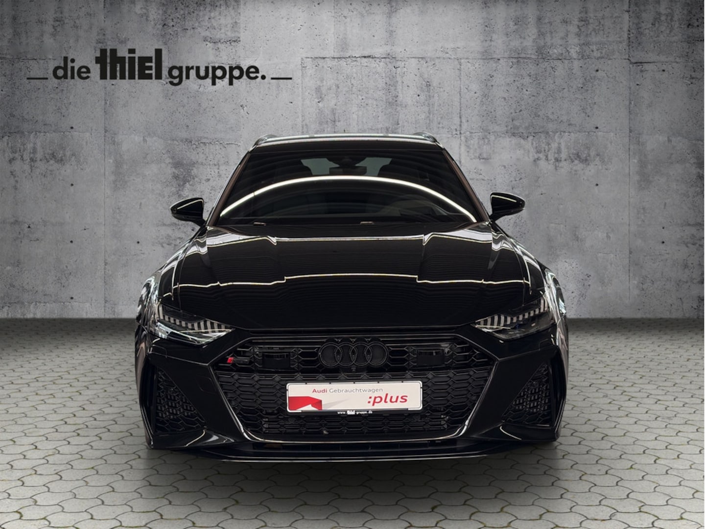 Bild über Audi RS 6 Avant performance quattro tiptronic - für weitere Informationen kontaktieren Sie den Audi Partner