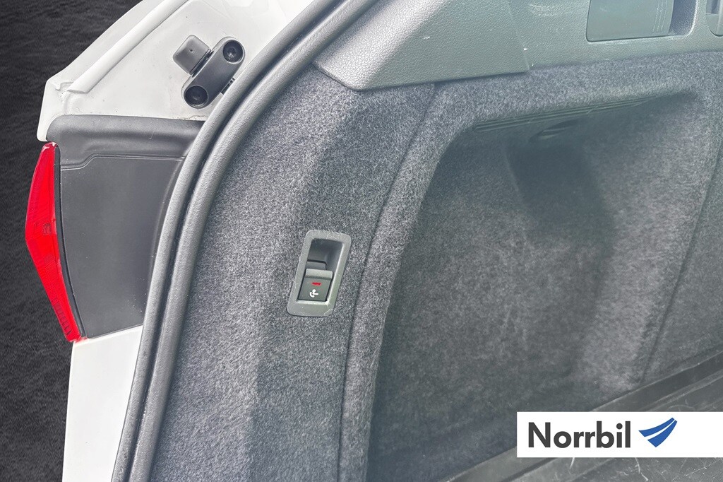 Bild som visar&nbsp;Audi A4 Avant&nbsp;A4 Avant 40 TDI quattro Proline advanced 190 hk S tronic - för mer information kontakta din Audi Partner