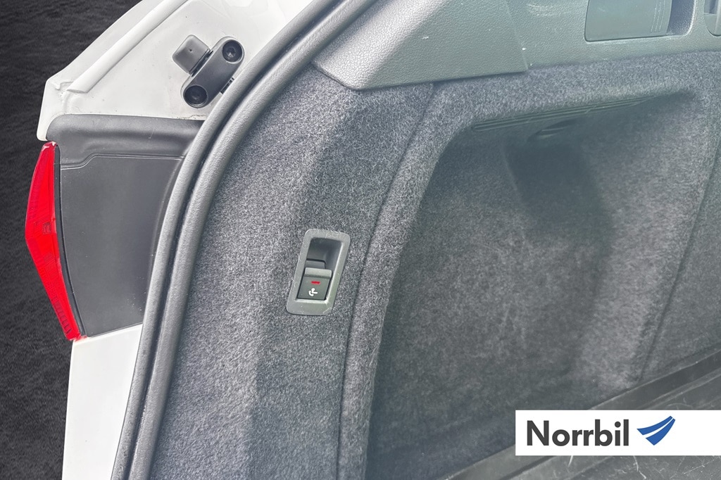 Bild som visar Audi A4 Avant A4 Avant 40 TDI quattro Proline advanced 190 hk S tronic - för mer information kontakta din Audi Partner