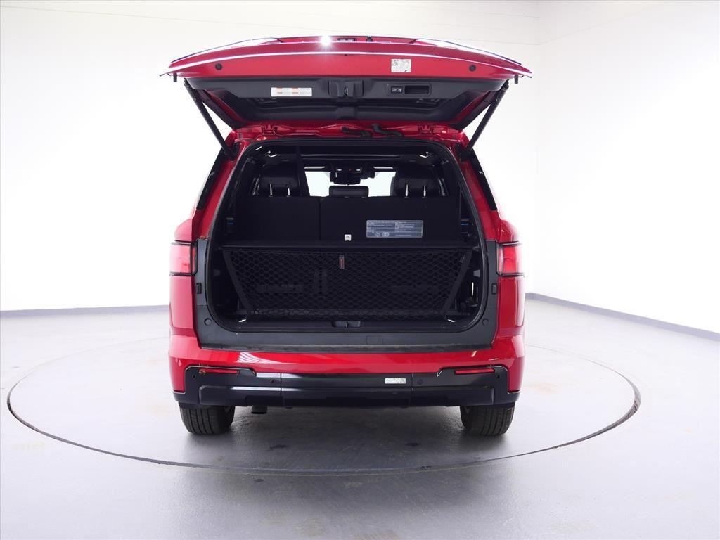 2024 Toyota Sequoia Platinum - Photo 8