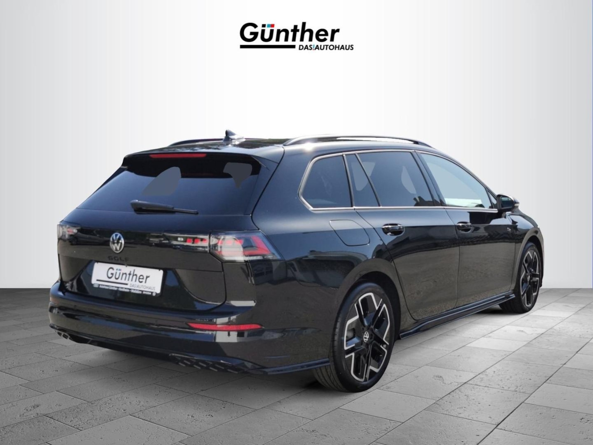 Volkswagen Golf Variant R-Line