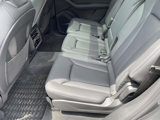 2026 Audi Q7 S Line Premium Plus - Photo 17