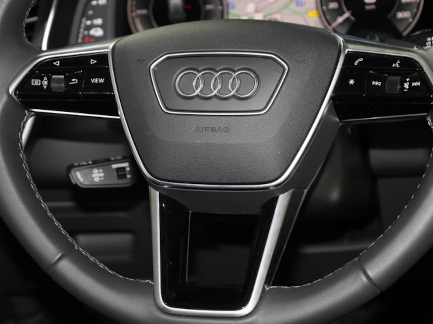 Bild über Audi A6 Avant TFSI e advanced 50 TFSI e quattro S tronic - für weitere Informationen kontaktieren Sie den Audi Partner
