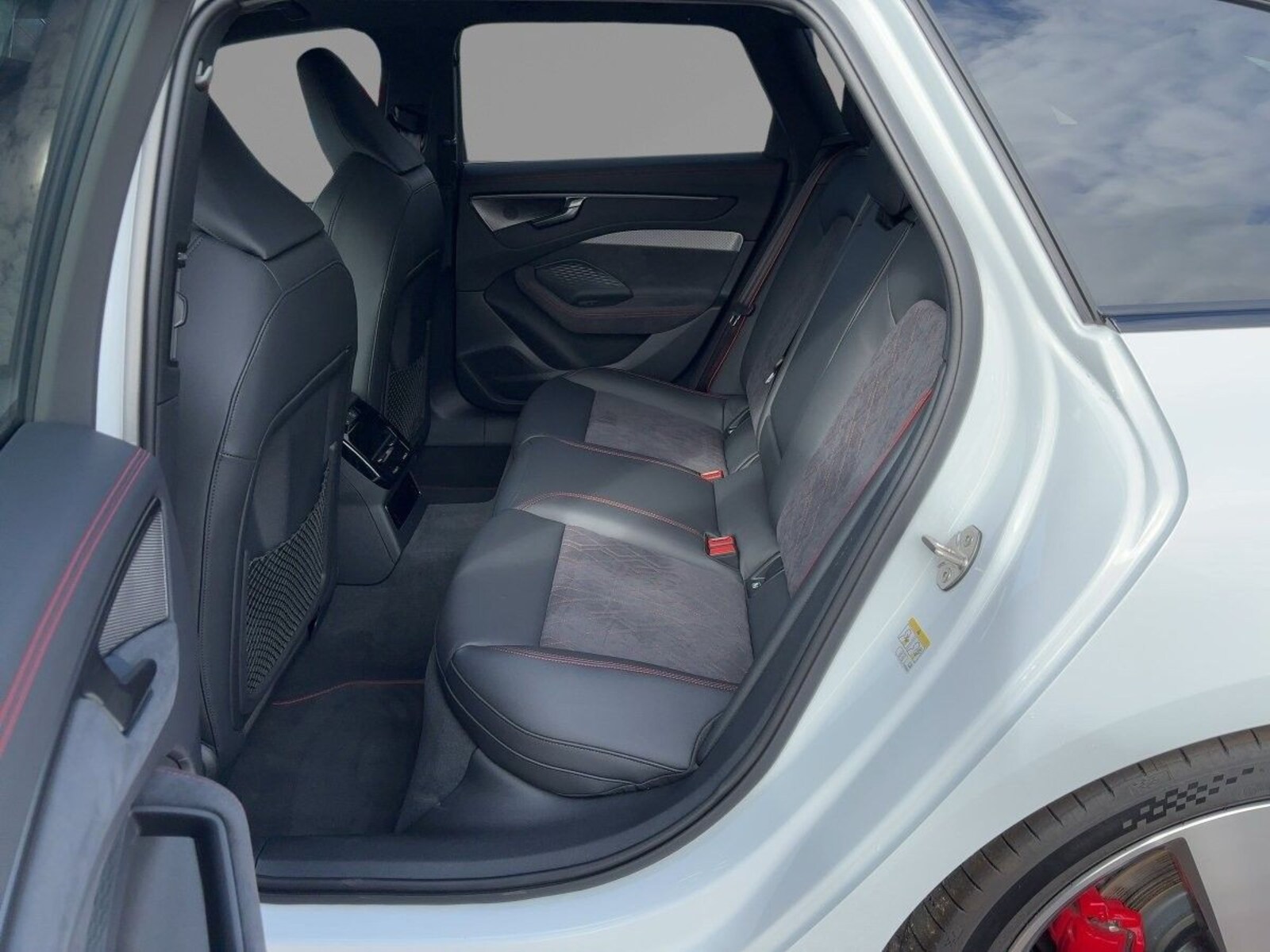 Audi A6 Avant – Bild 11