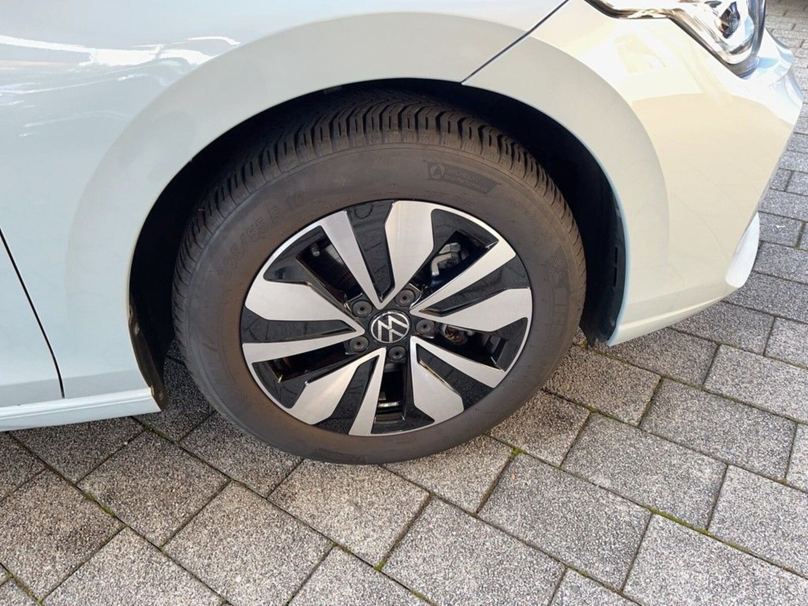 Volkswagen Golf – Bild 8