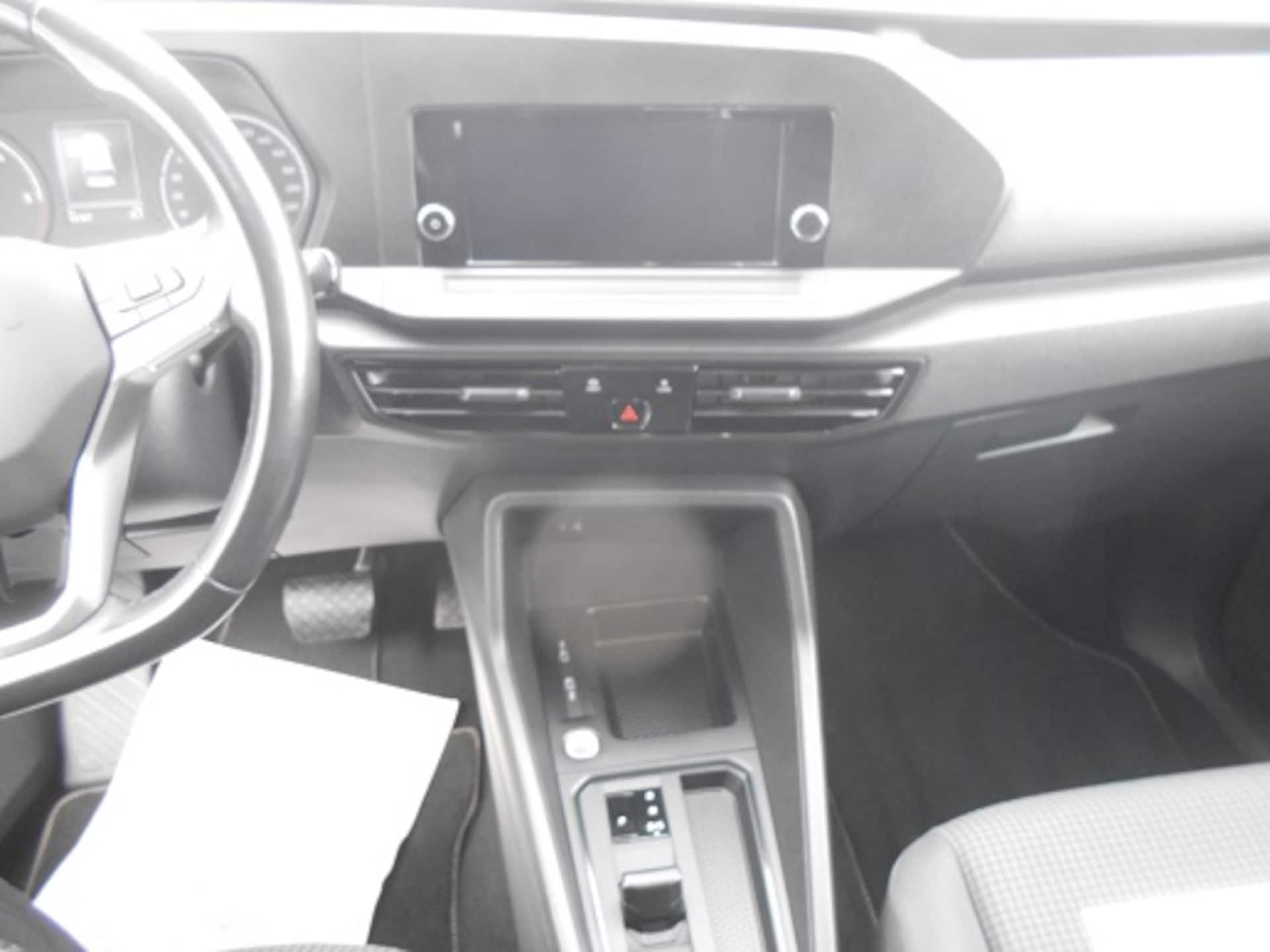 Volkswagen Caddy Basis-Modell