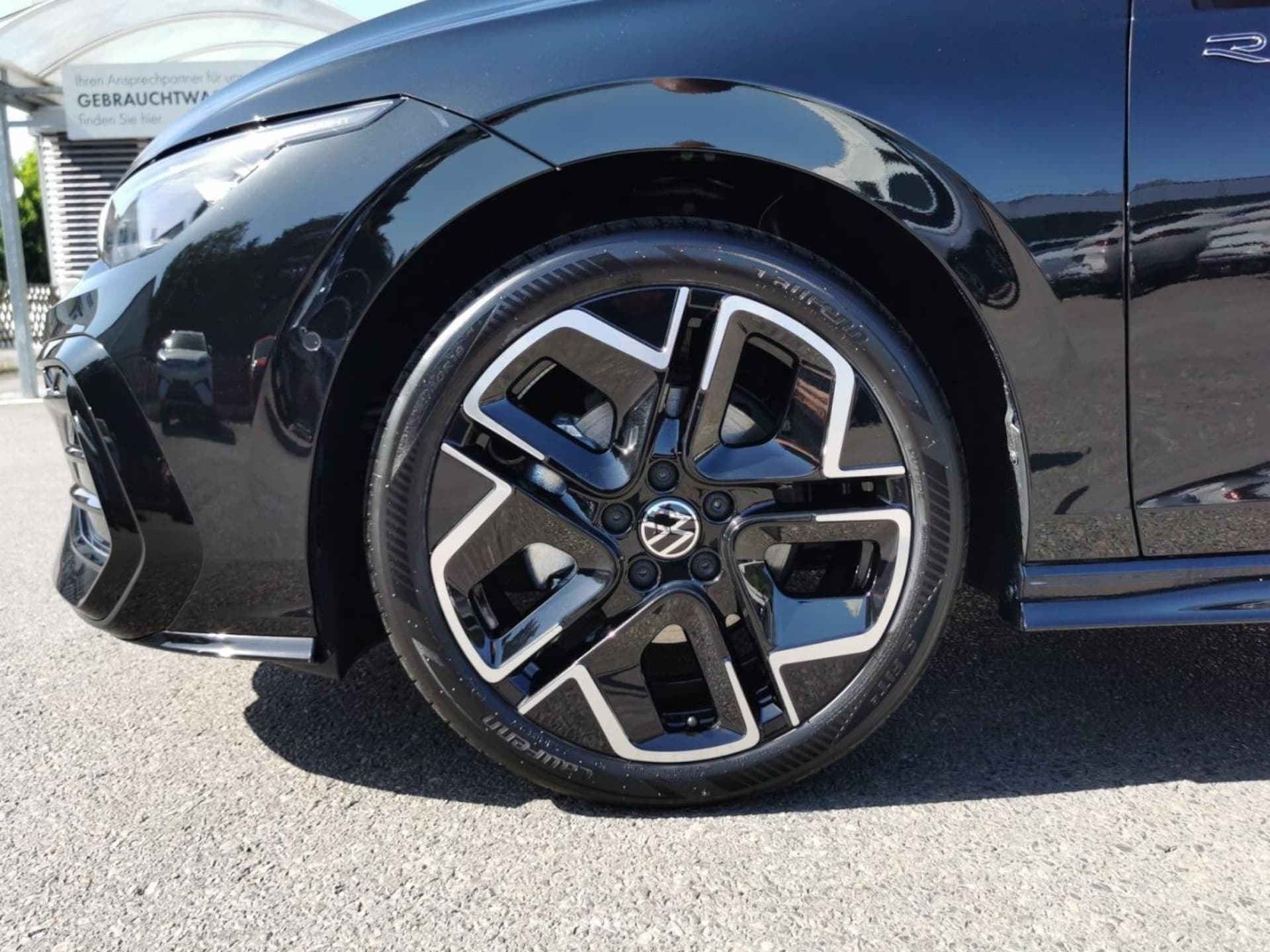 Volkswagen Golf Variant R-Line