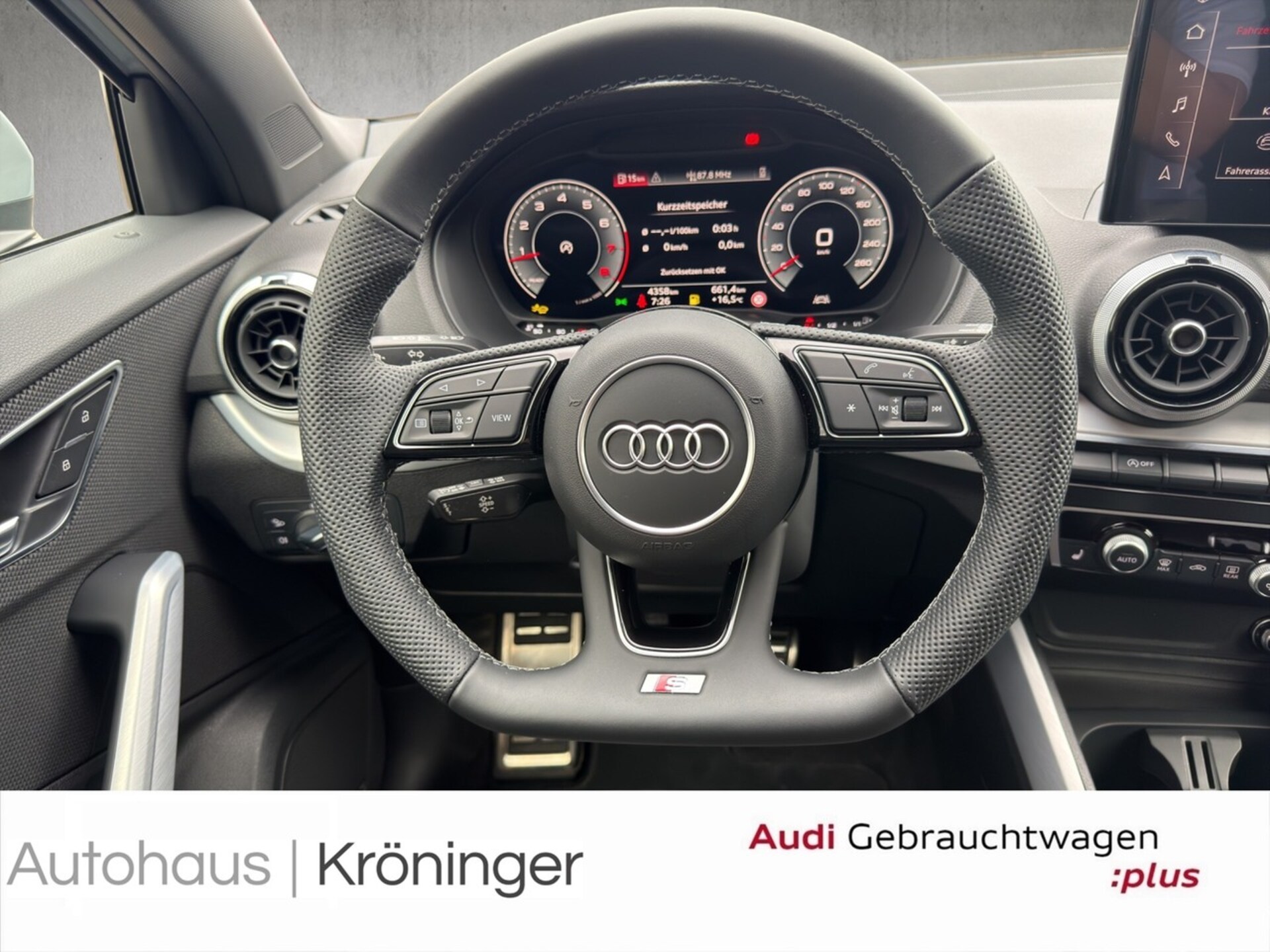 Audi Q2 S line