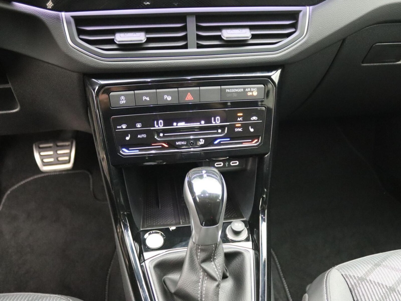 Volkswagen T-Cross – Bild 13