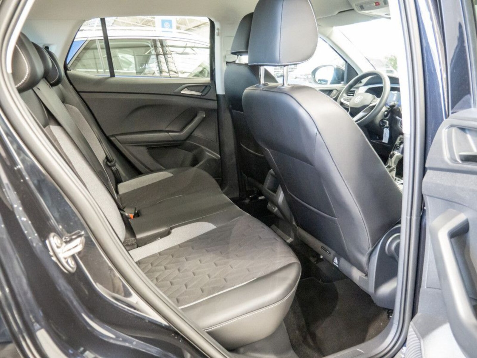 Volkswagen T-Cross – Bild 9