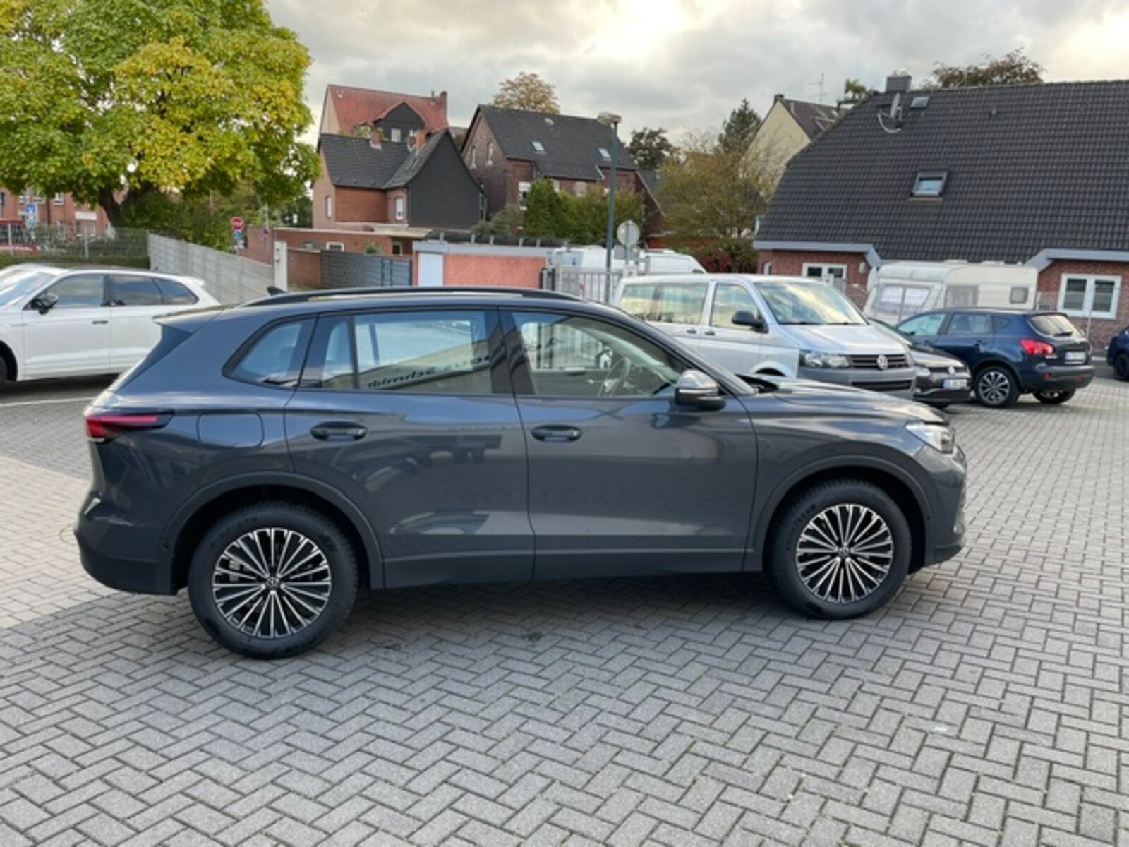 Volkswagen Tiguan – Bild 3