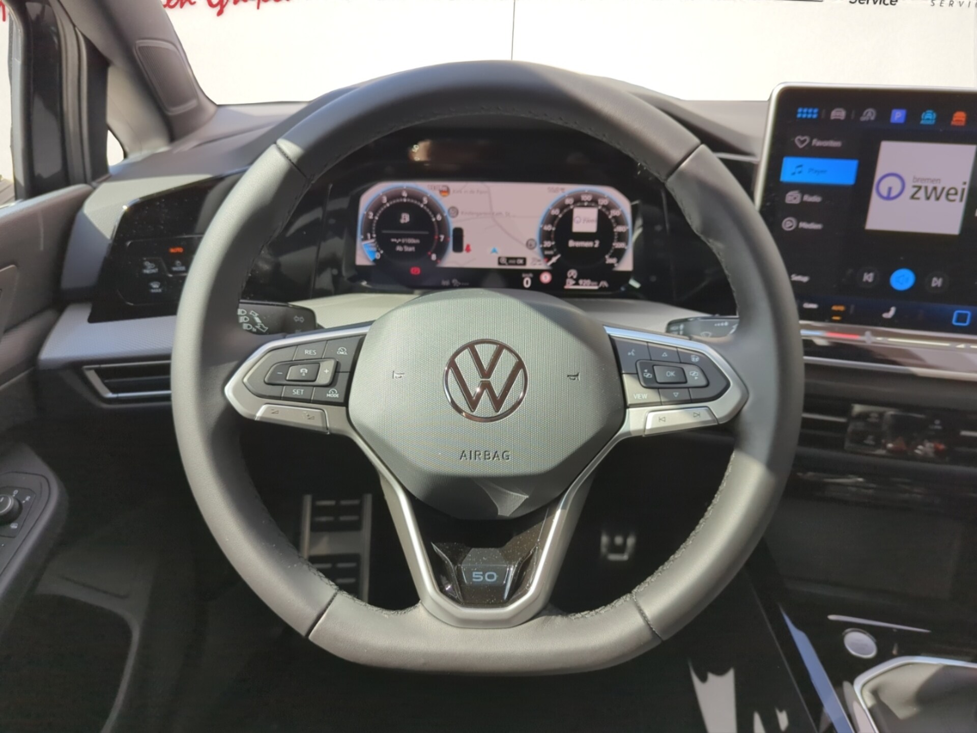 Volkswagen Golf Style