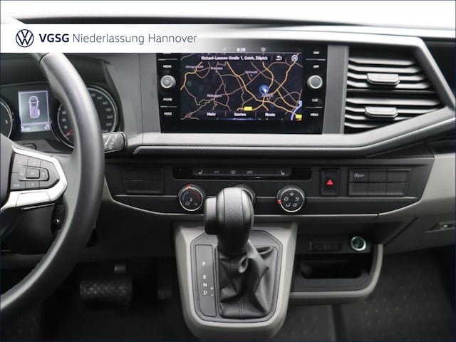 Volkswagen T6.1 Caravelle larger