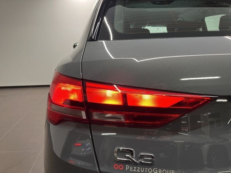 Immagine di Audi Q3 Business Advanced 35 TDI 110 kW (150 PS) S tronic - Vista: for more details contact your dealer