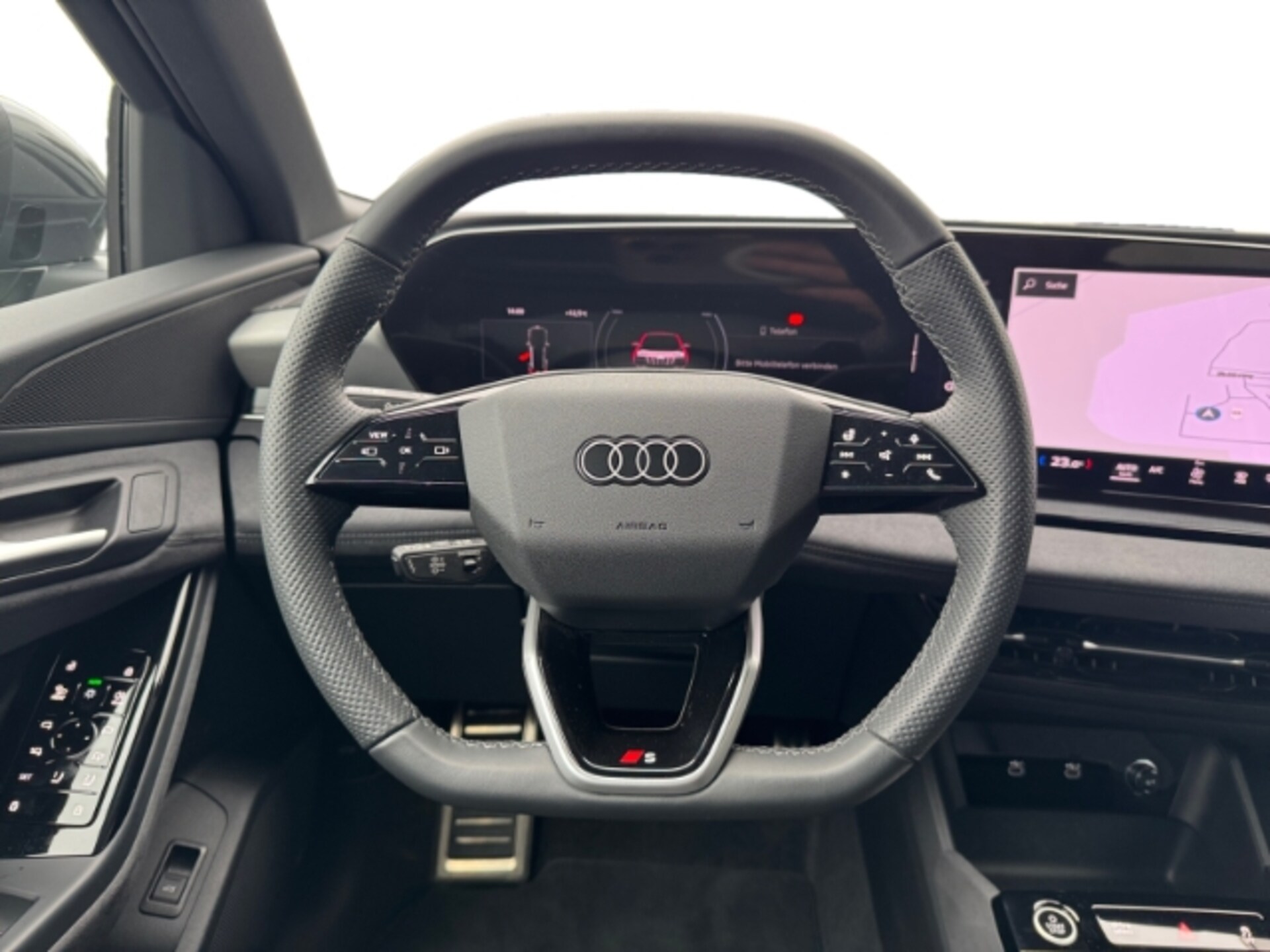 Audi Q6 SUV e-tron