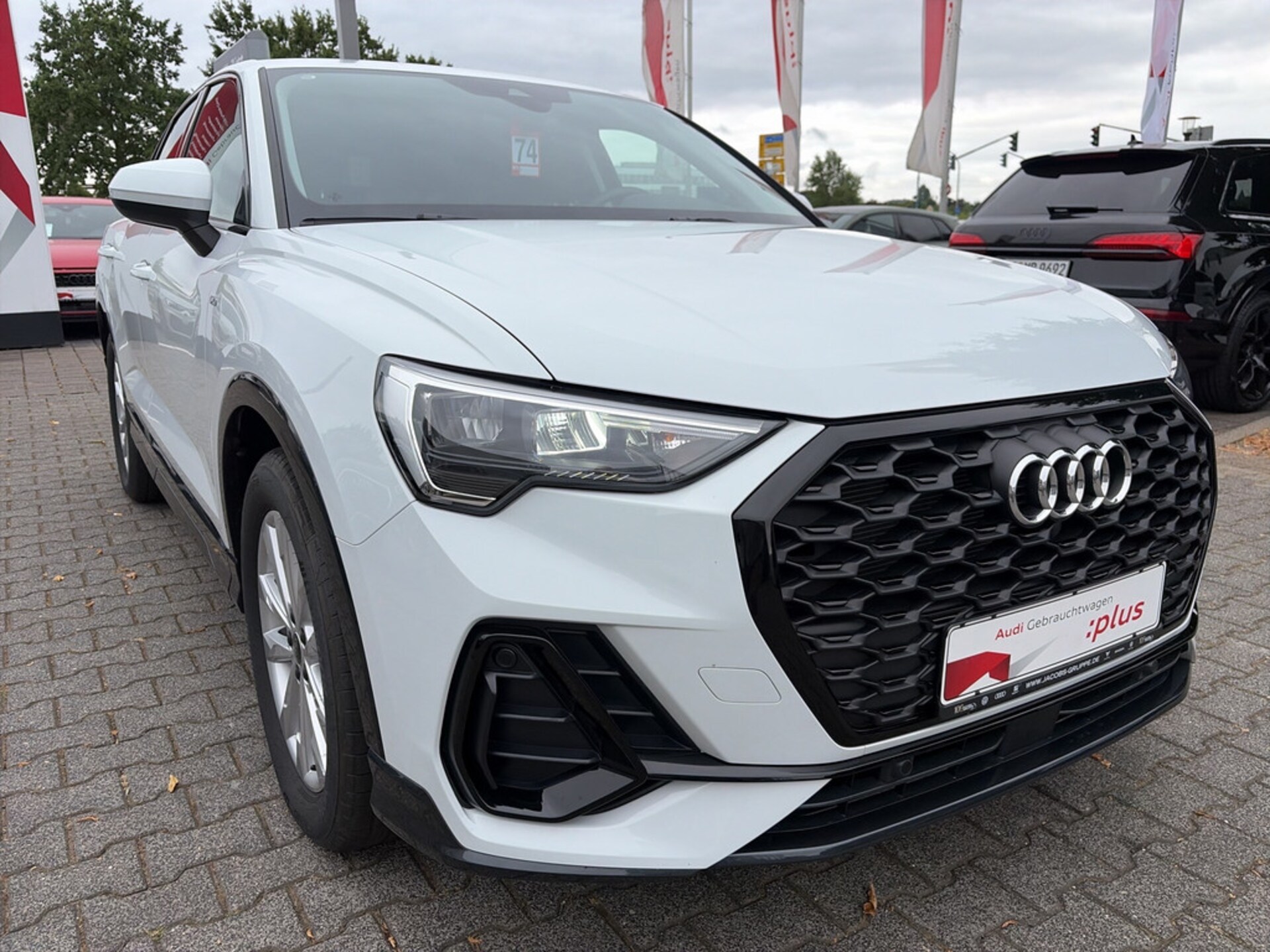 Audi Q3 Sportback S line