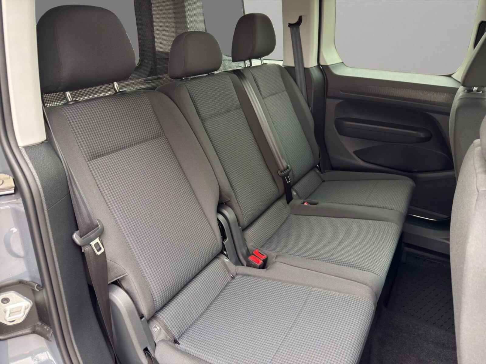 Volkswagen Caddy Kombi – Bild 15