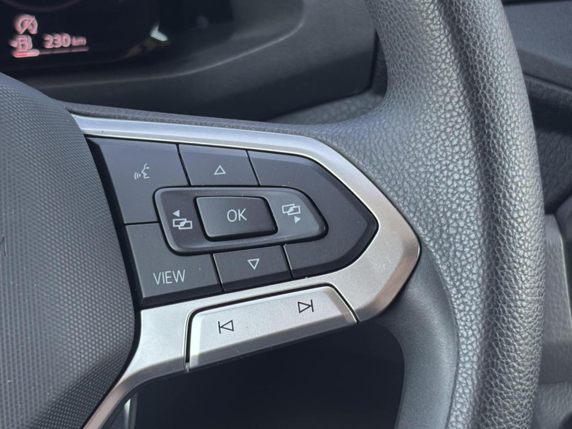 Volkswagen Crafter Furgon długi rozstaw osi
