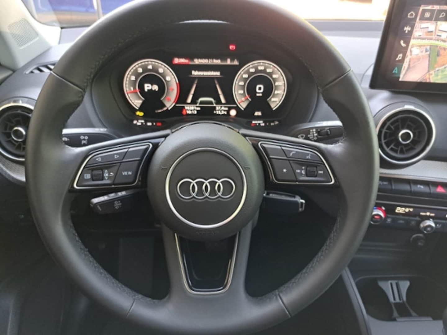 Bild über Audi Q2 advanced 35 TFSI S tronic - für weitere Informationen kontaktieren Sie den Audi Partner
