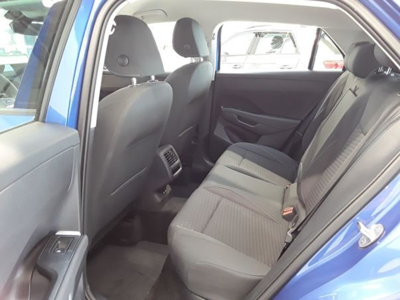 Volkswagen T-Roc – Bild 6