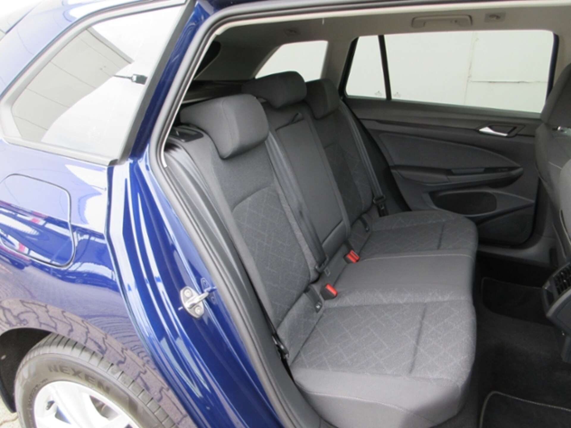 Volkswagen Golf Variant Life