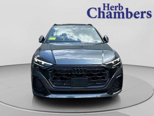 2026 Audi Q8