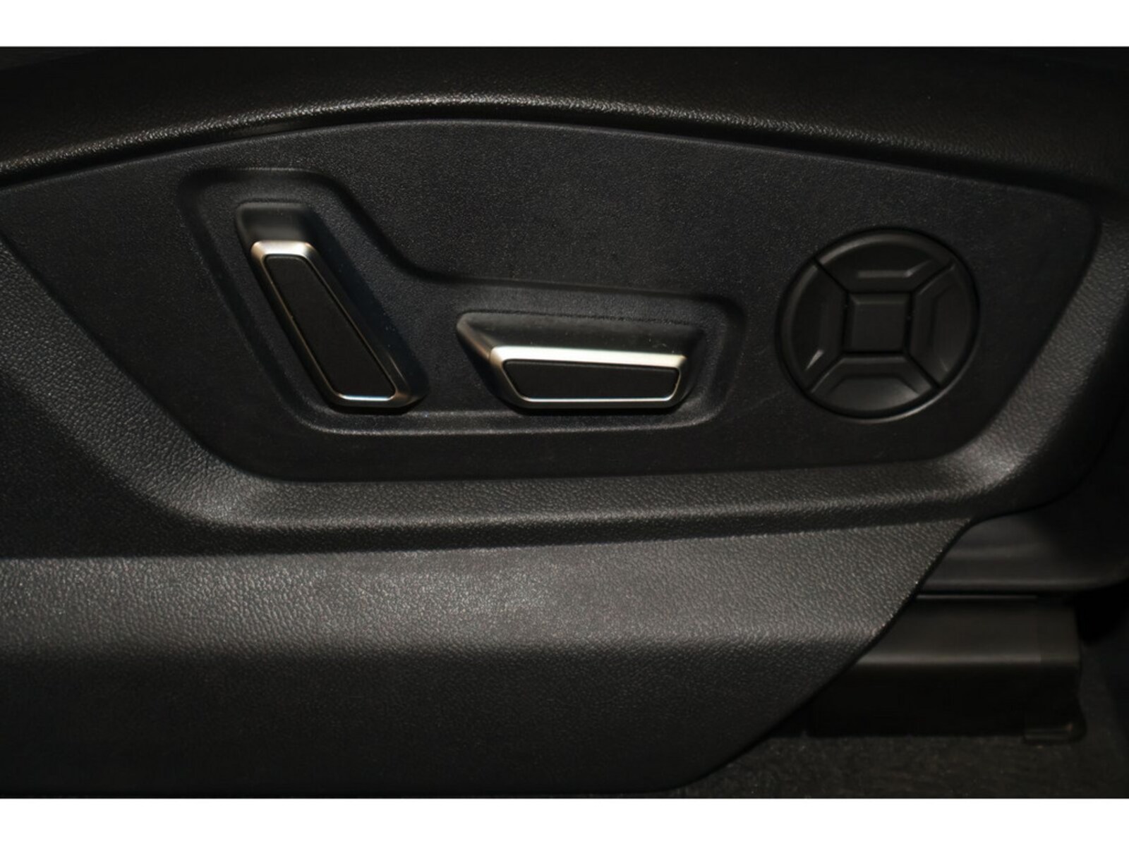 Audi Q8 – Bild 21