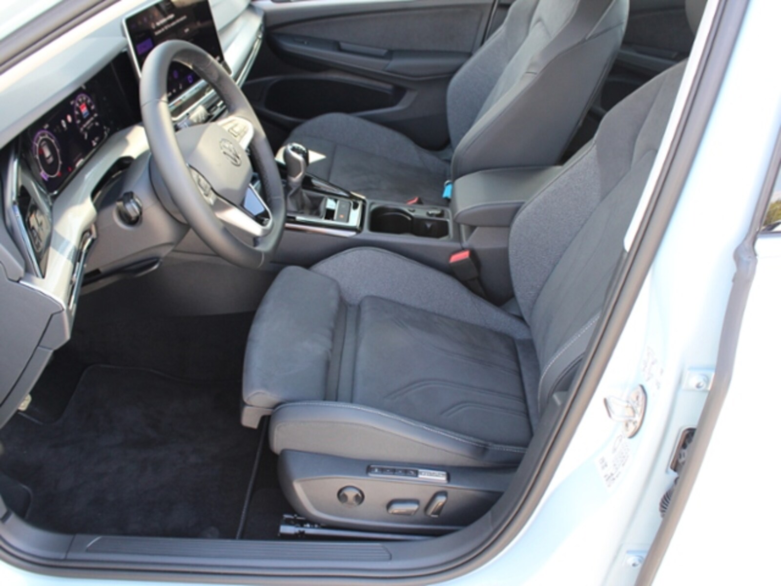Volkswagen Golf – Bild 7