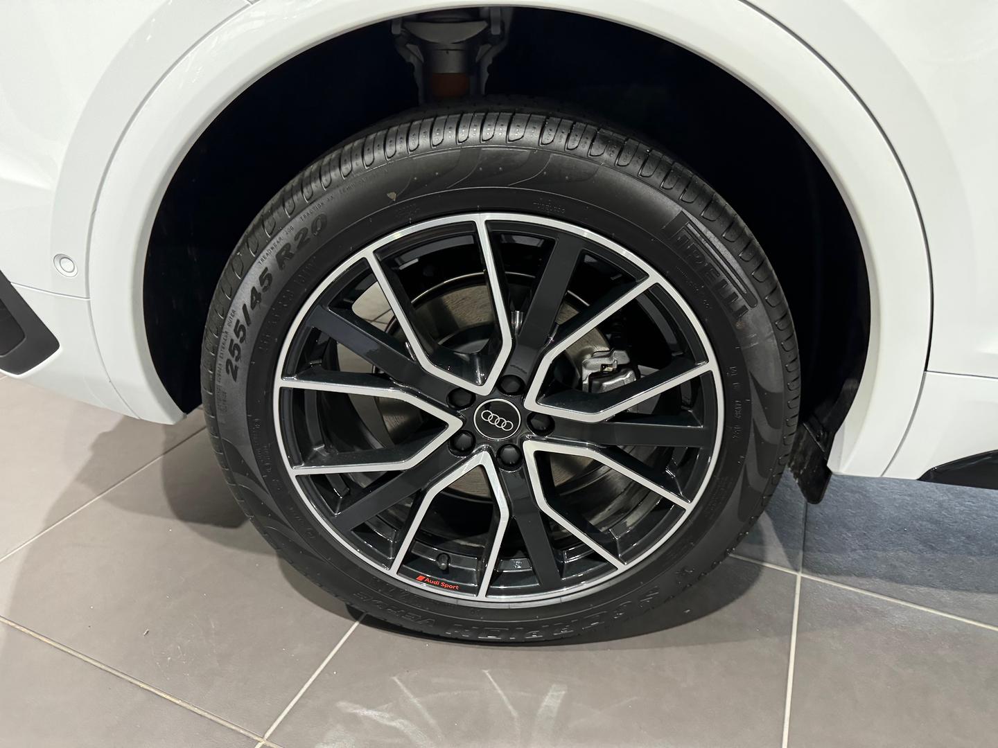 Image about Audi Q5 Sportback 40 TDI quattro S line 150 kW S tronic