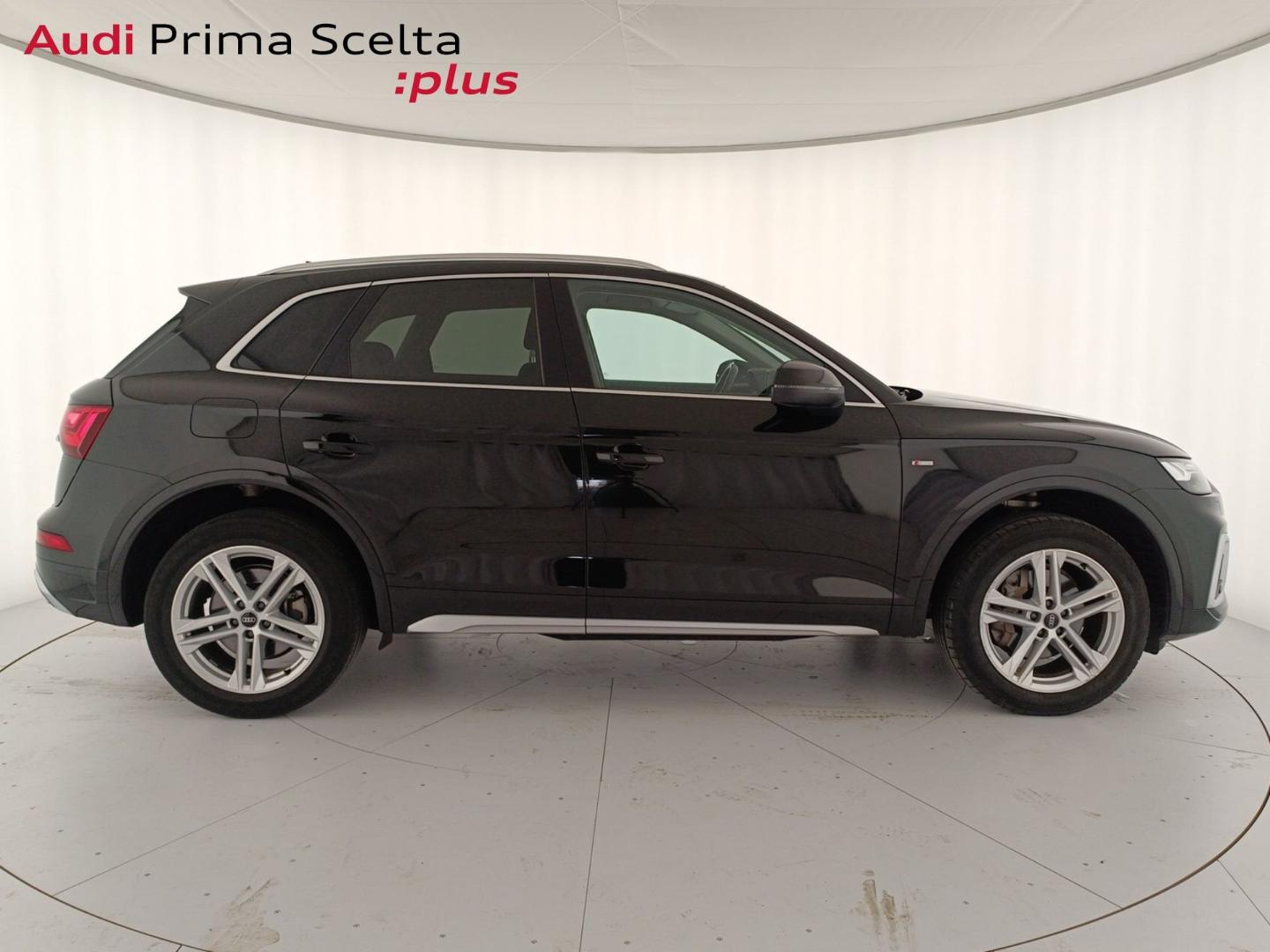 Immagine di Audi Q5 S line 40 TDI quattro 150 kW (204 PS) S tronic - Vista: for more details contact your dealer