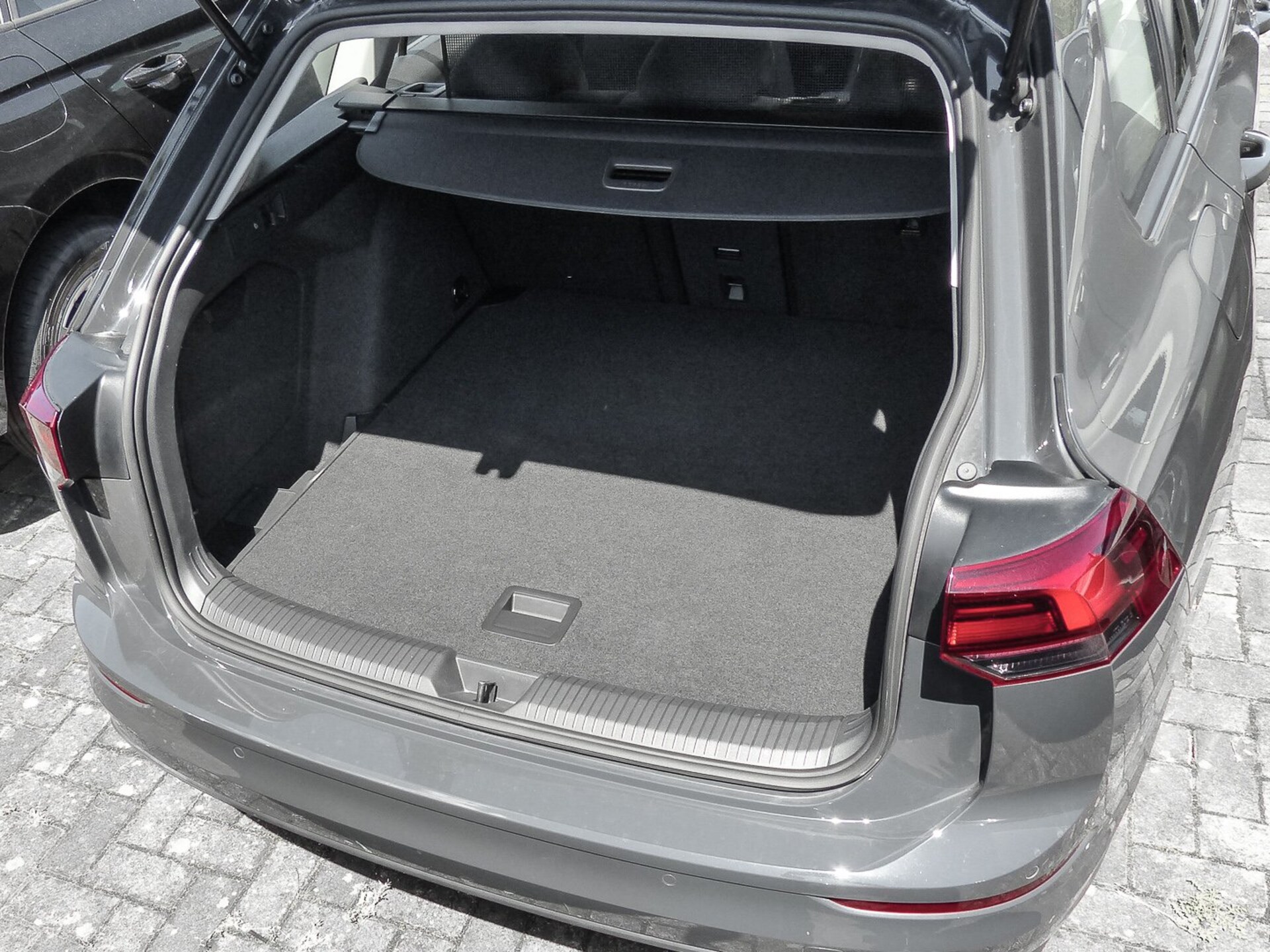Volkswagen Golf Variant Life