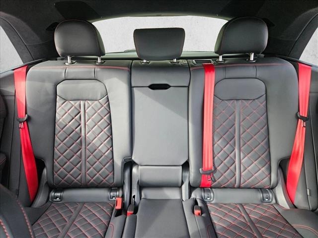 2026 Audi SQ8 Prestige - Photo 15